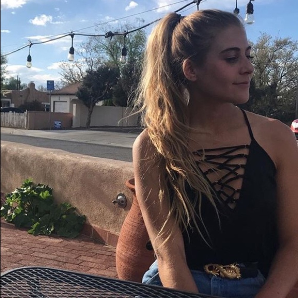 Meet your Posher, Sarah malone